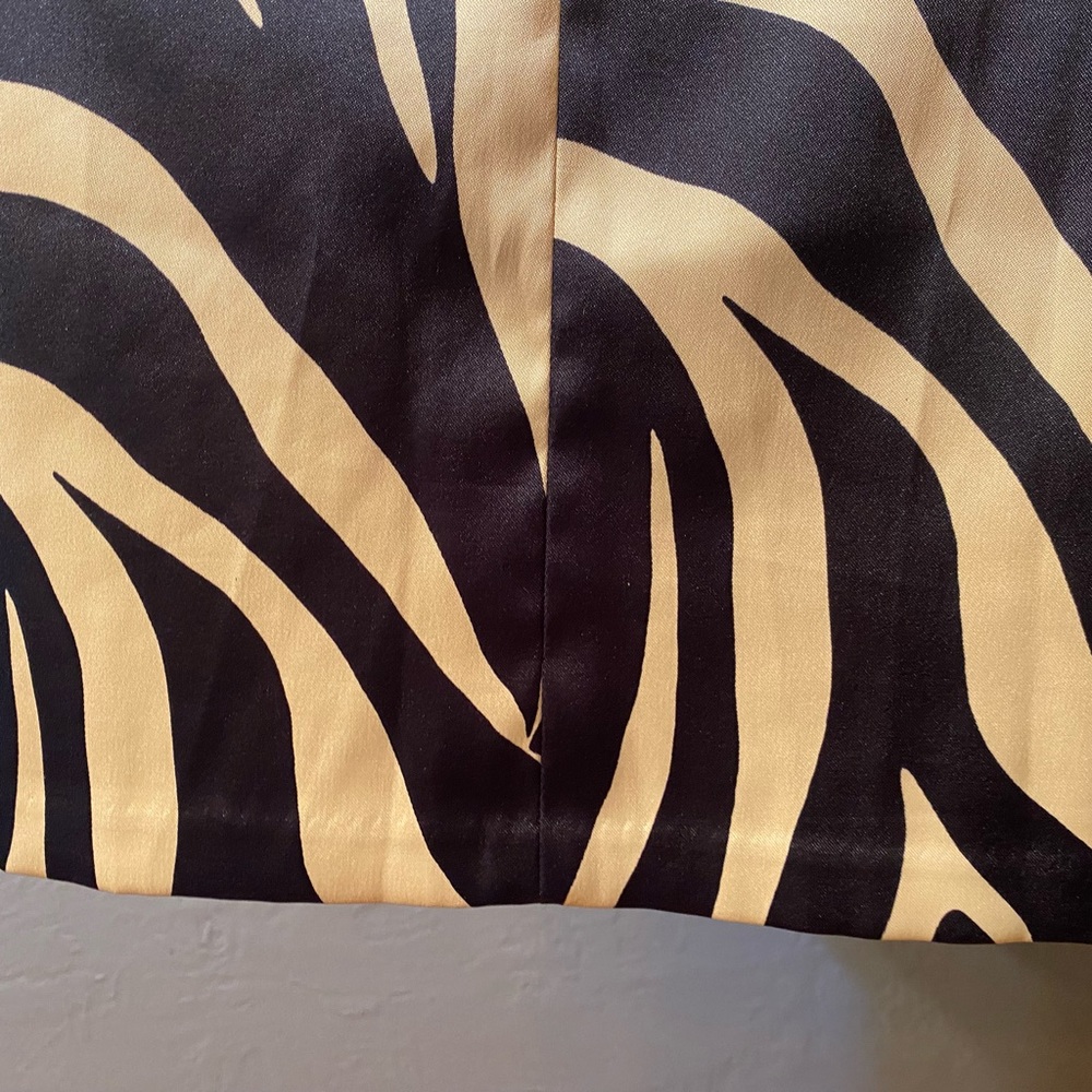 ALYX LIMITED SAFARI SILK ROUNDNECK  SLEEVELESS SHIFT DRESS - Picture 11 of 16